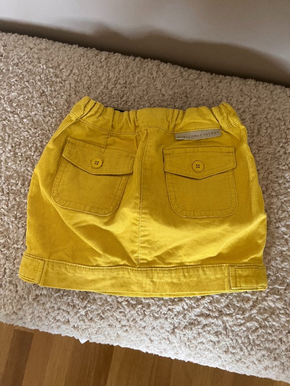 Bright yellow corduroy mini skirt, 6 years, Stella McCartney Kids